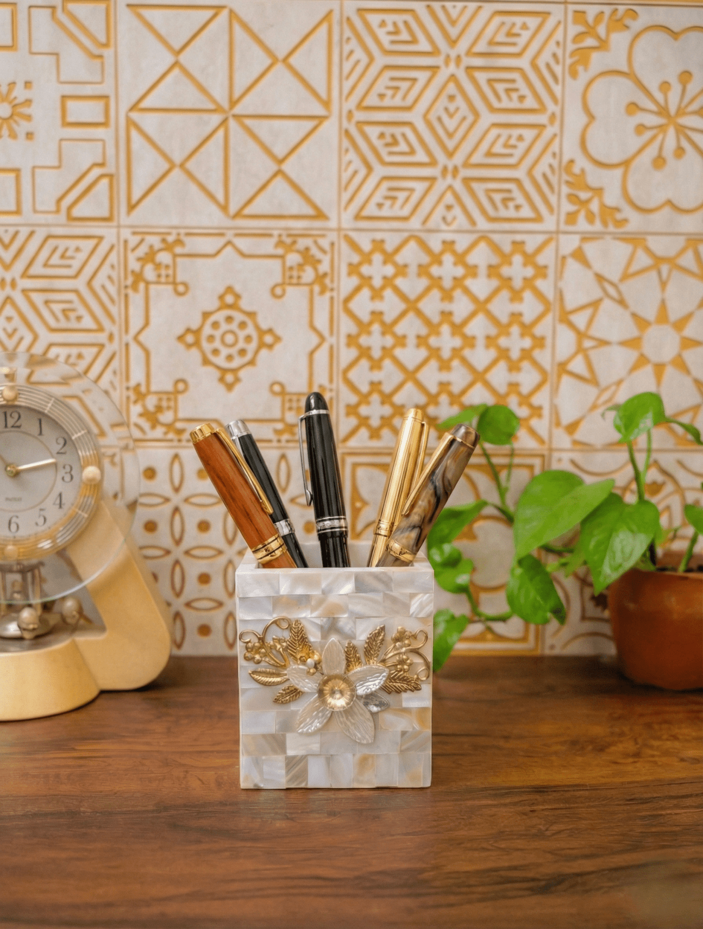 Designer Mother of Pearl Pen & Brush Stand - Chitra Goenka Crafts & Creations