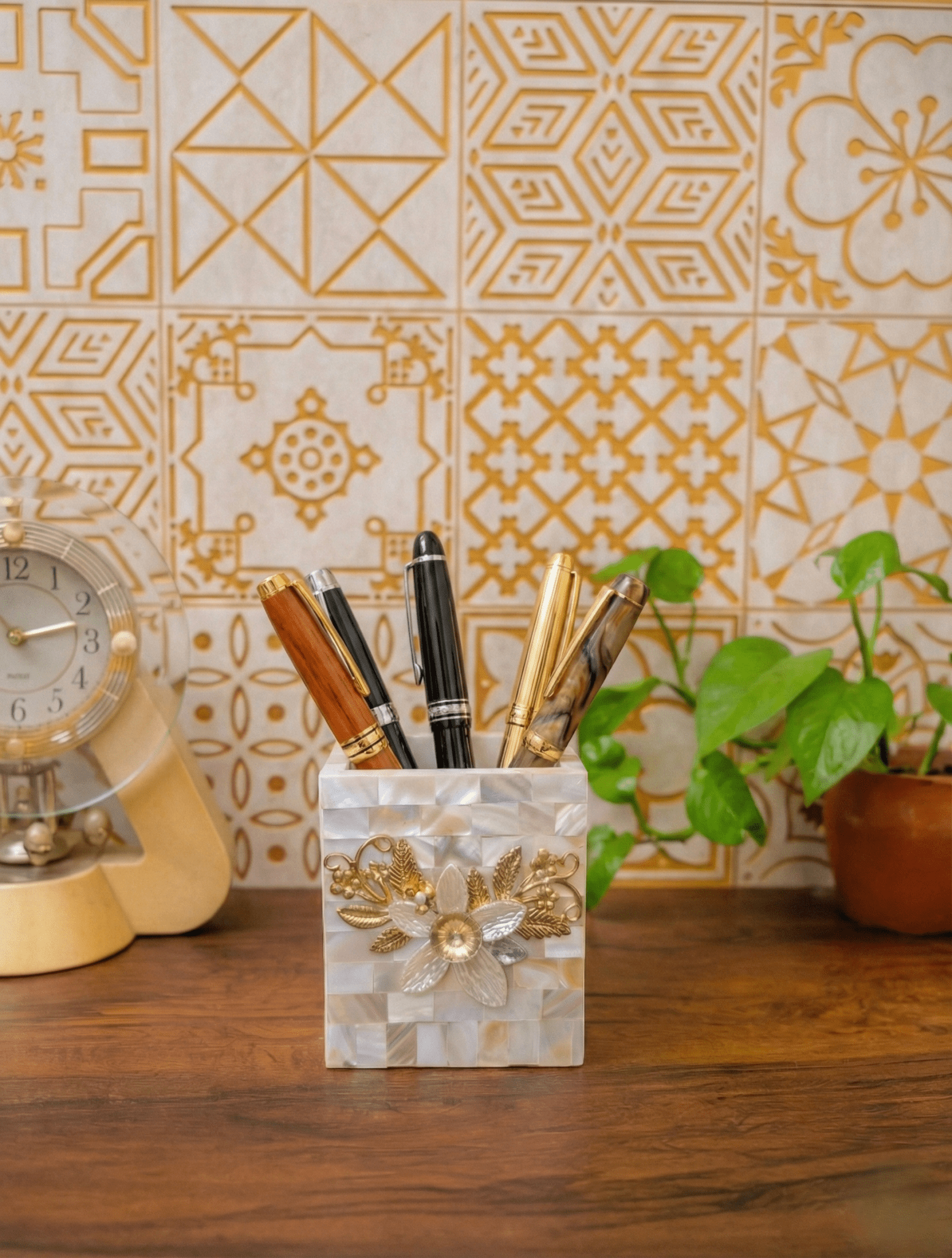 Designer Mother of Pearl Pen & Brush Stand - Chitra Goenka Crafts & Creations