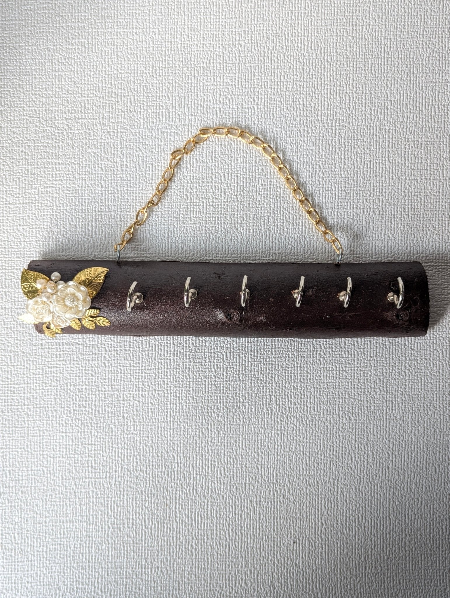 KeyNest Floral Wooden Key Holder - Big - Chitra Goenka Crafts & Creations
