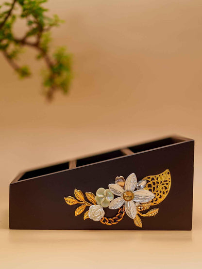 Royal Blossom - Remote Stand