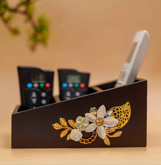 Royal Blossom - Remote Stand