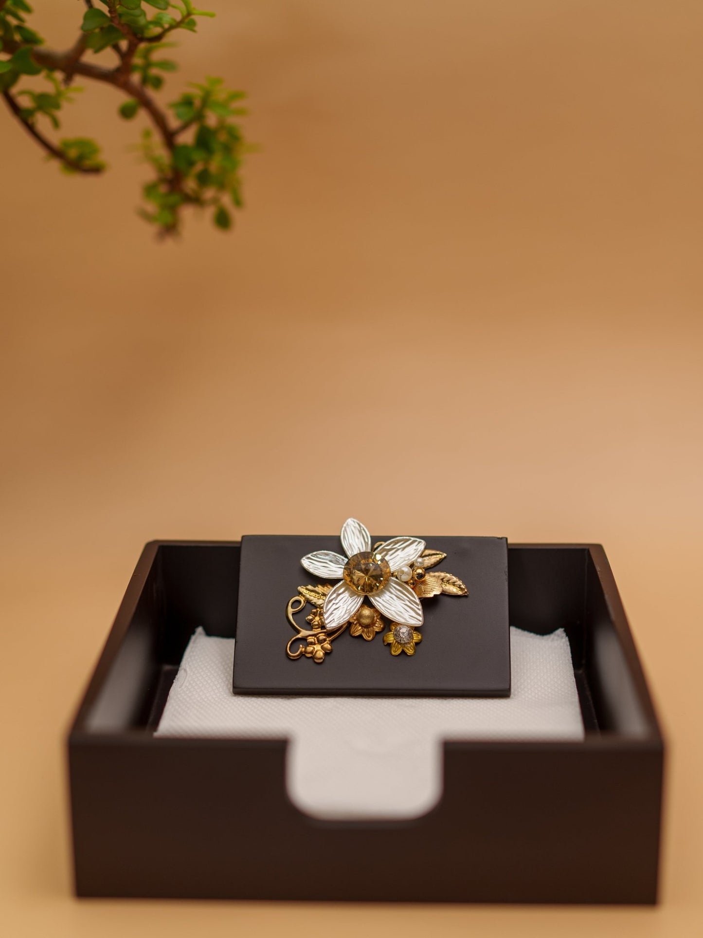 Royal Blossom - Weight Tissue Holder - Chitra Goenka Crafts & Creations